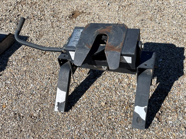 #3283-•-hitch-image-4