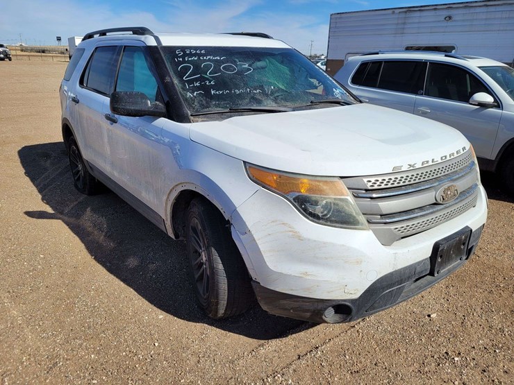 2014-ford-explorer-image-2