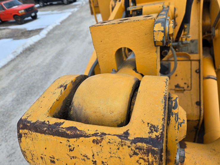 2005-liebherr-lr622b-image-110