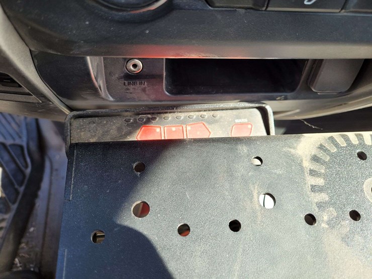 2019-ford-f550-image-24