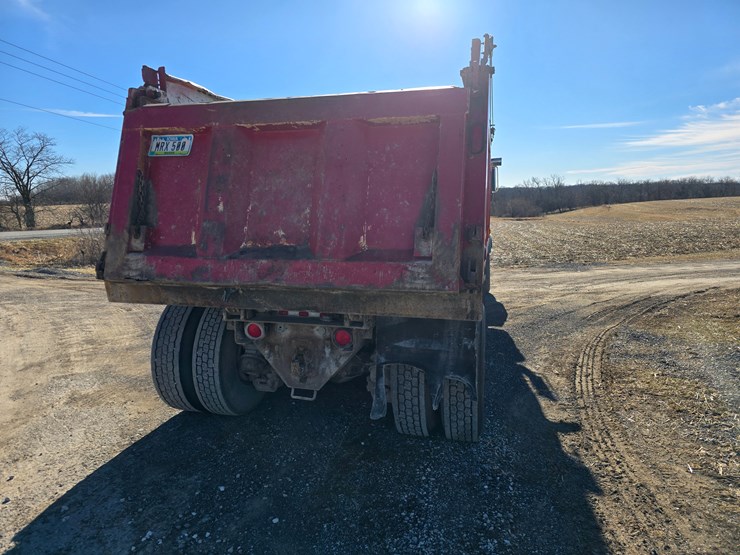 1998-mack-rd688s-image-12