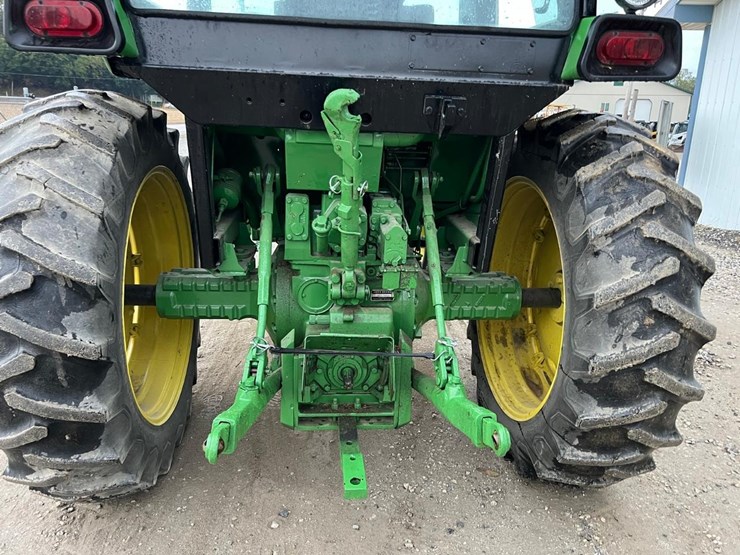 john-deere-4040-image-12