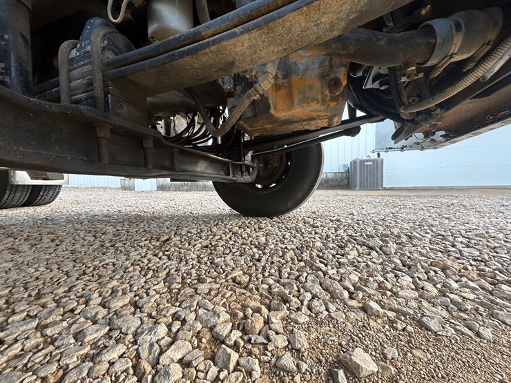 2001-kenworth-t800-image-77