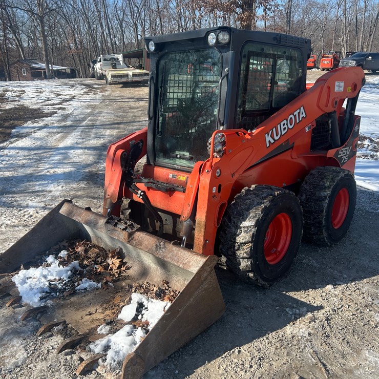 2018 KUBOTA SSV75