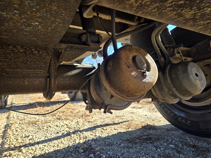 2000-reitnouer-flatbed-image-43