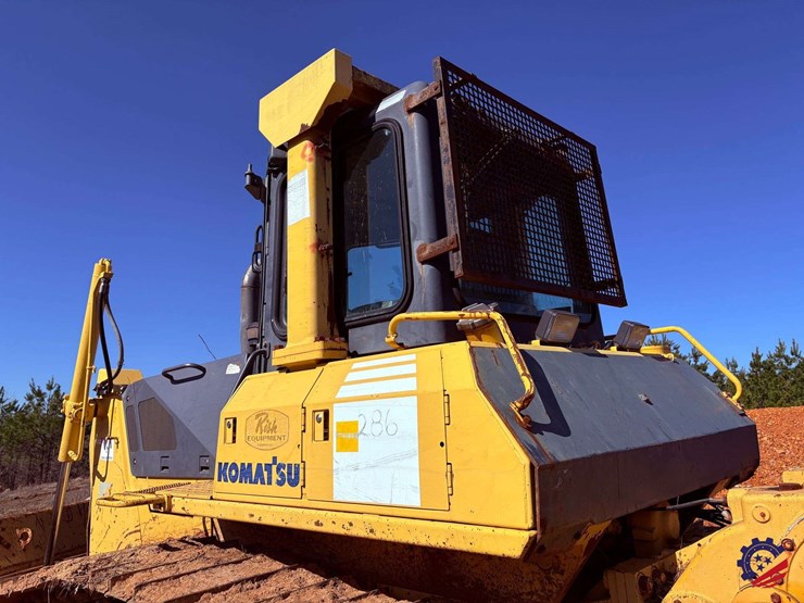 2003-komatsu-d65ex-15-image-30