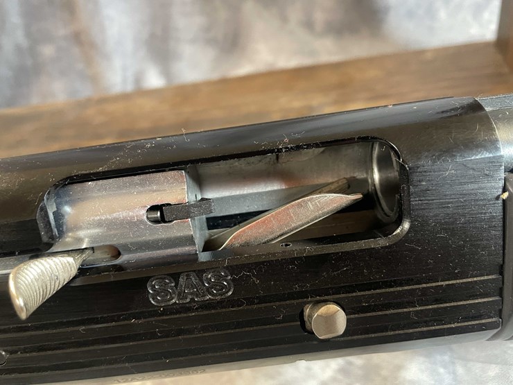 #2360-•-hatfield-12-ga.-semi-auto-shotgun,-sn:-12a22-003882-image-12