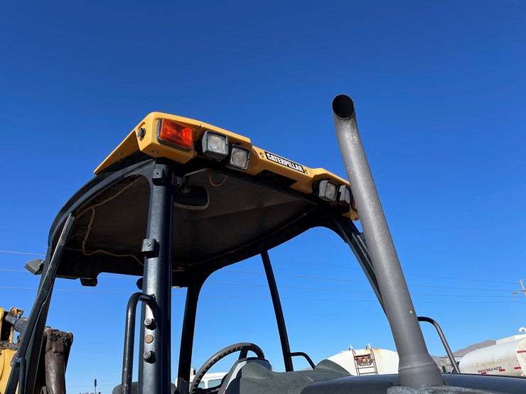 2012-caterpillar-420e-image-8