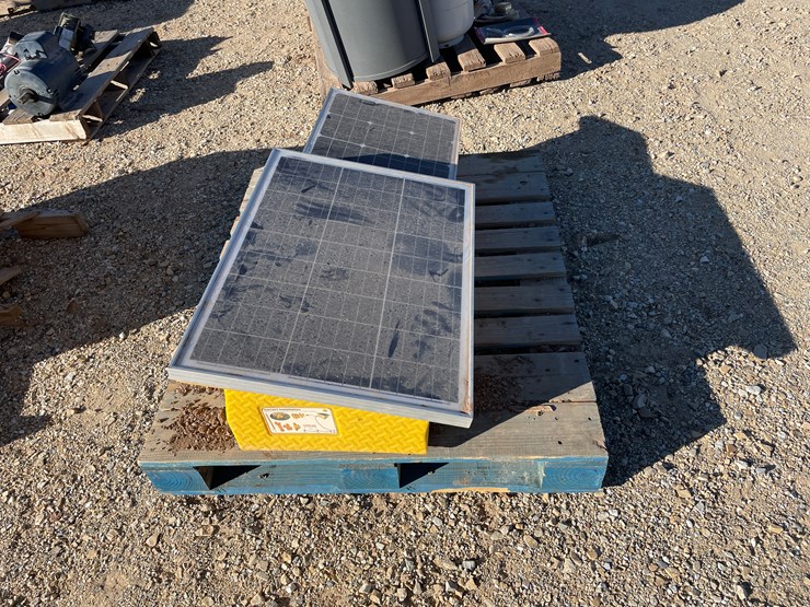 #3308-•-electric-fence-chargers-image-6