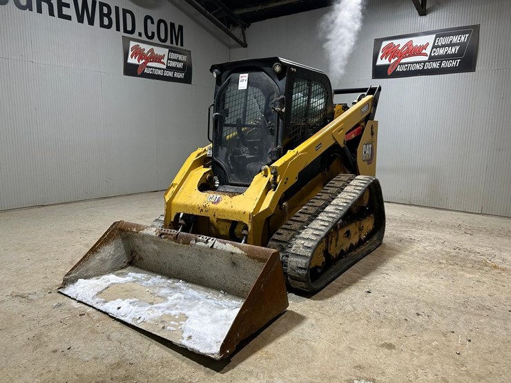 2021-caterpillar-299d3-image-7