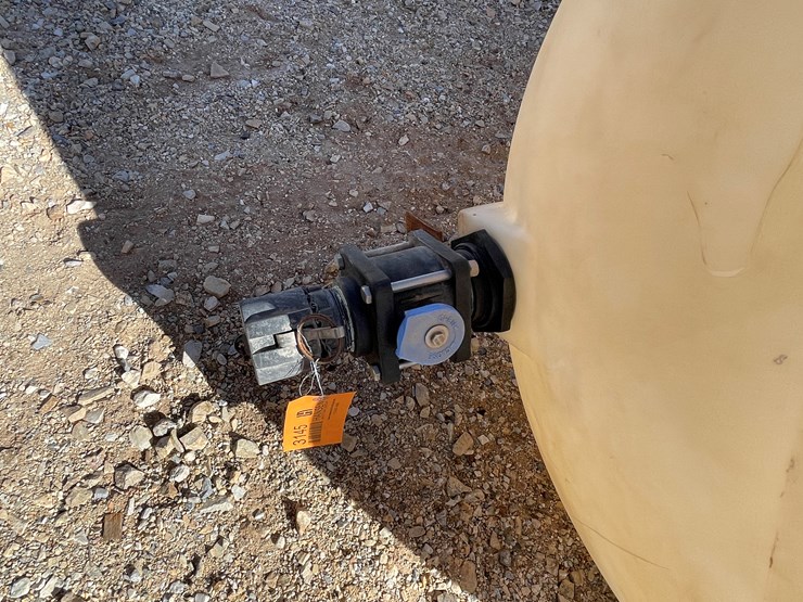 #3145-•-large-white-poly-tank-image-10