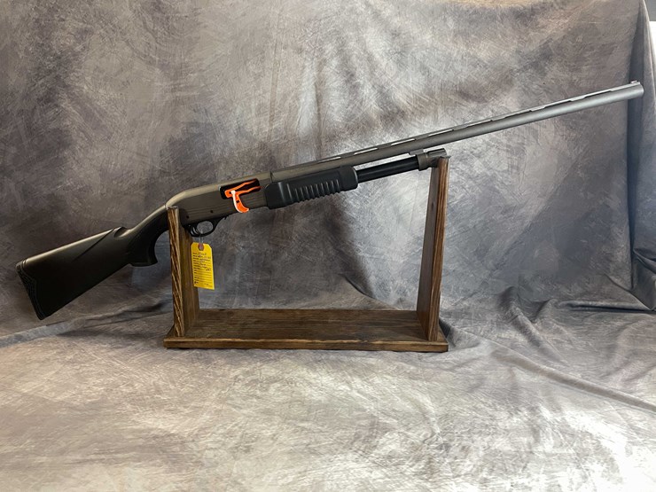 #2382-•-hatfield-12-ga.-pump-action-shotgun,-sn:-12p22-001187-image-2