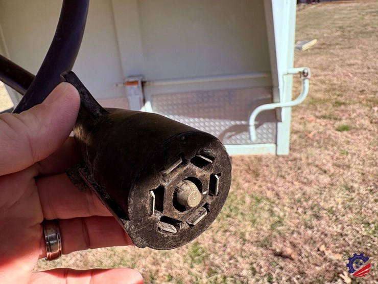 2007-delta-t/a-enclosed-gooseneck-trailer-image-12