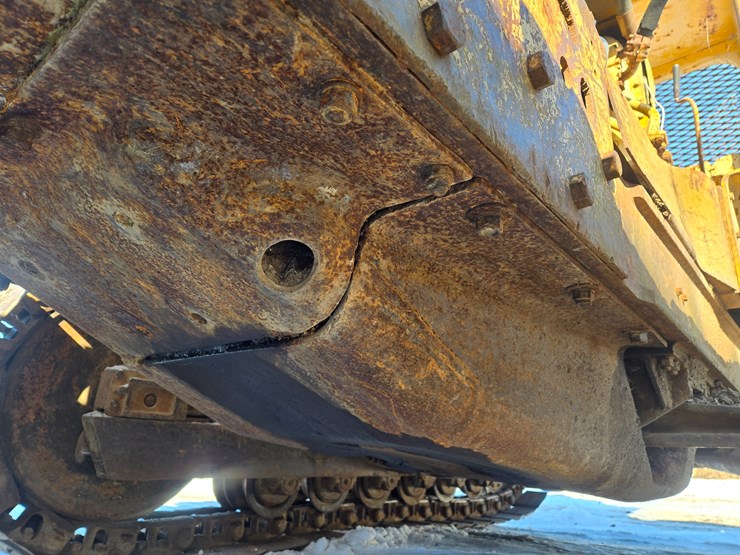 caterpillar-d6b-image-27