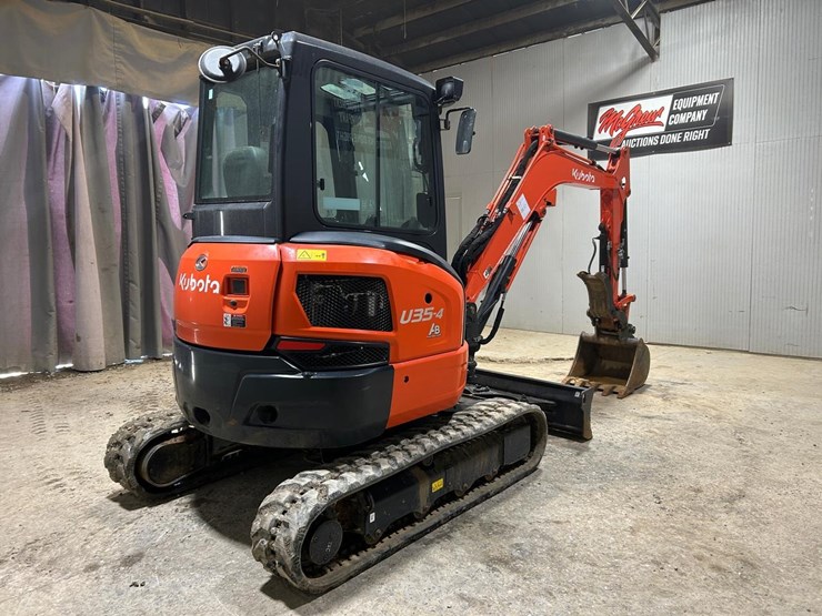 2021-kubota-u35-4-image-3