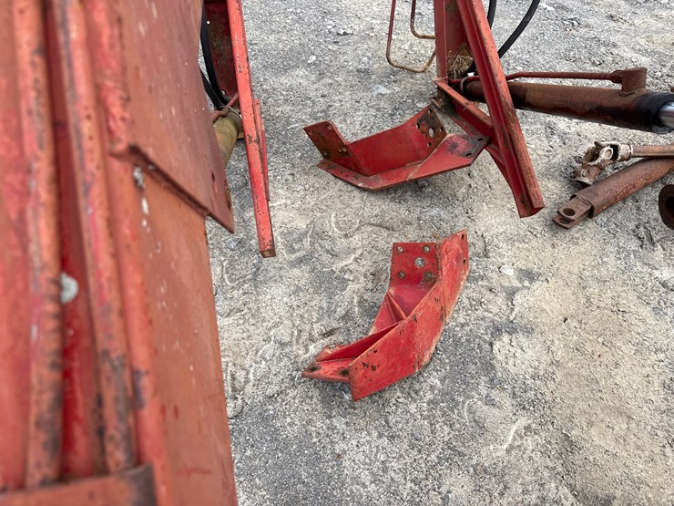 international-1550-image-6