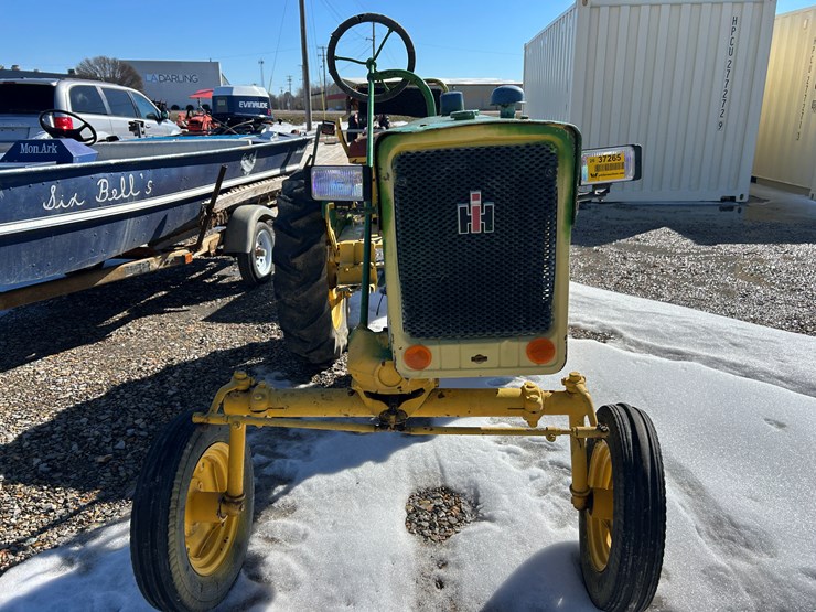 1976-international-cub-image-1