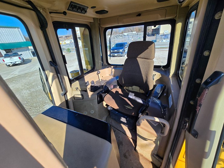 1999-caterpillar-d6r-xl-image-100