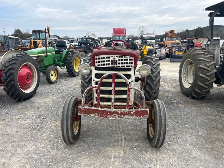 international-240-image-2