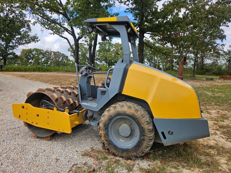 2020-dynapac-ca1300d-image-6