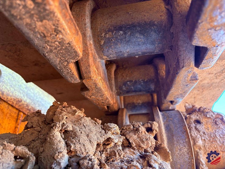 2003-komatsu-d65ex-15-image-42