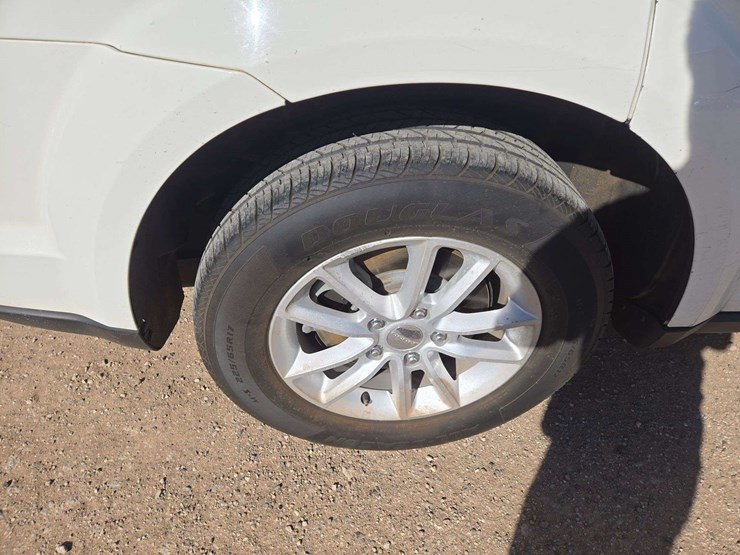 2014-dodge-journey-sxt-image-7