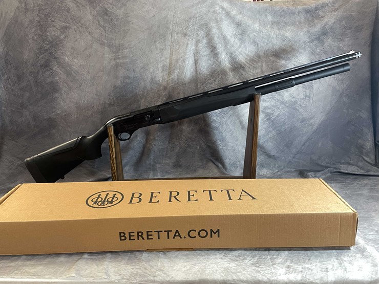 #2380-•-beretta-a300-ultimate-snow-goose-12-ga.-semi-auto-shotgun,-sn:-rup340320-image-1