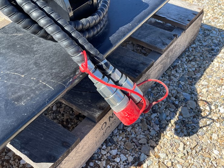 #3282-•-auger-image-7