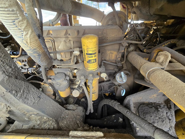 2002-caterpillar-963c-image-58