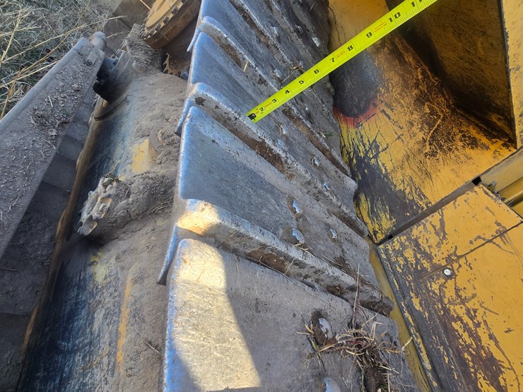 2002-caterpillar-d6r-image-75