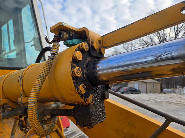 2005-liebherr-lr622b-image-118