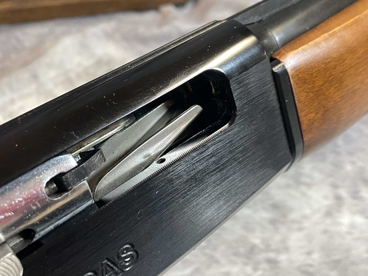 #2384-•-hatfield-410-ga.-semi-auto-shotgun,-sn:-410a22-001013-image-15