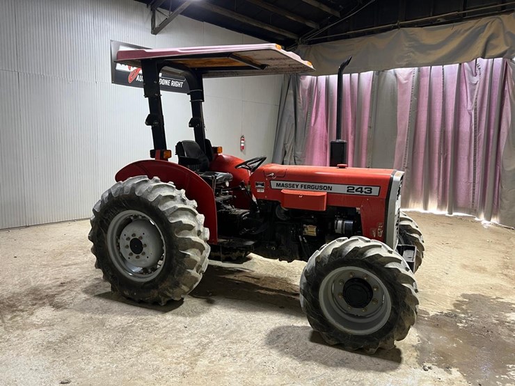 massey-ferguson-243-image-6