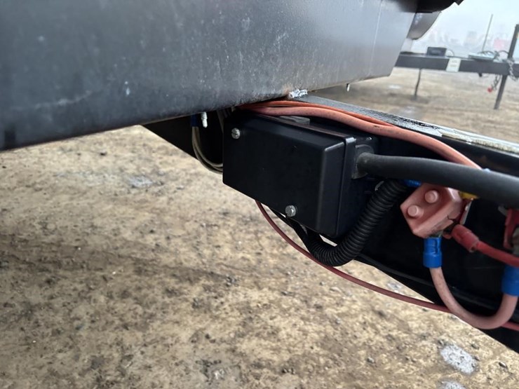 2020-bullet-bl243bhsw20-travel-trailer-image-9