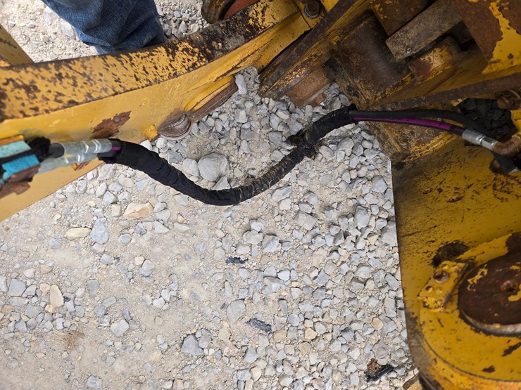 2002-caterpillar-963c-image-116