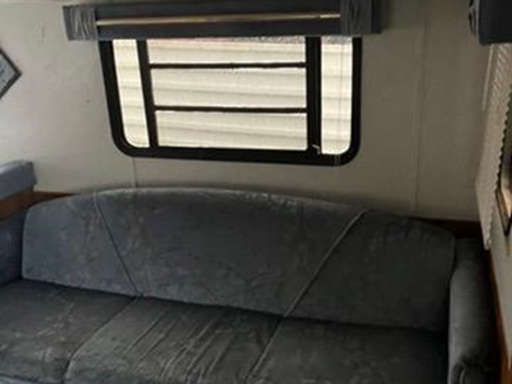 1994-skyline-nomad-special-3055-5th-wheel-camper-image-7