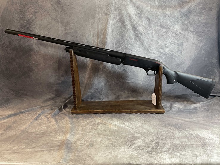 #2409-•-winchester-sxp-12-ga.-pump-action-shotgun,-sn:-tr6022-051949sp-image-3