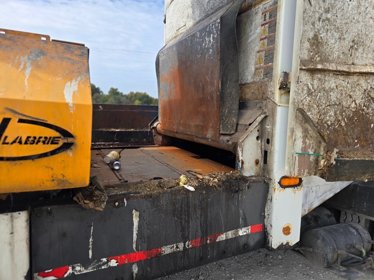 2008-mack-leu613-image-82