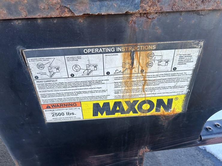 2013-international-durastar-4300-image-43