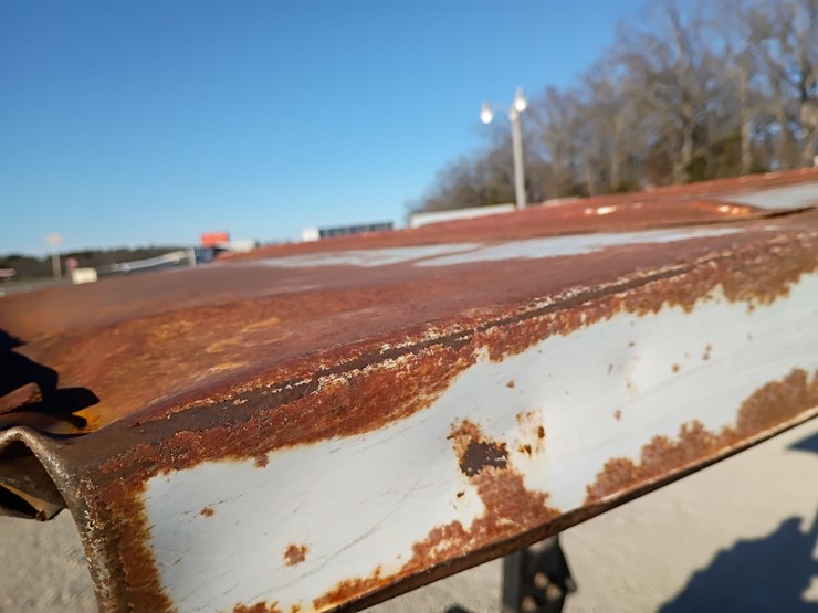 1983-massey-ferguson-240-image-45