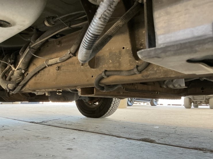 2014-chevrolet-express-2500-image-26