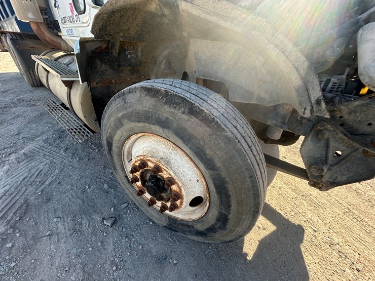 1994-international-9400-image-52