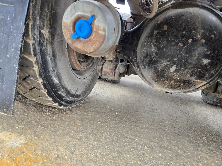 2020-peterbilt-567-image-131