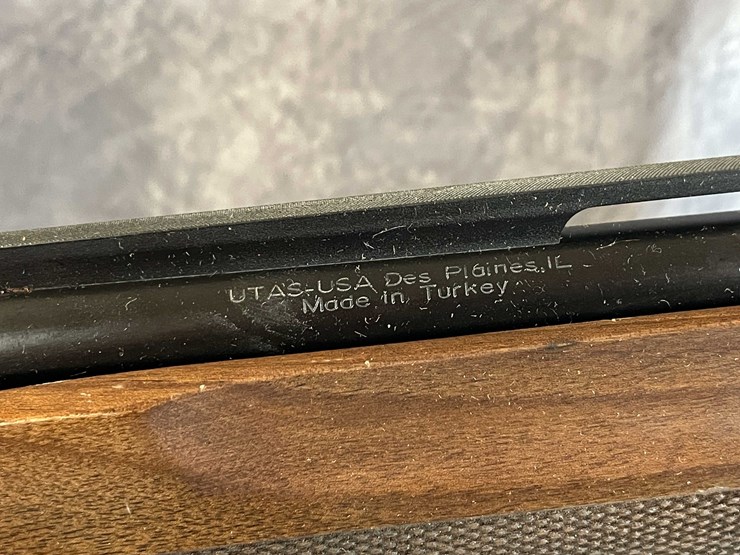 #2410-•-armsco-410-ga.-pump-action-shotgun,-sn:-410p18-000393-image-16