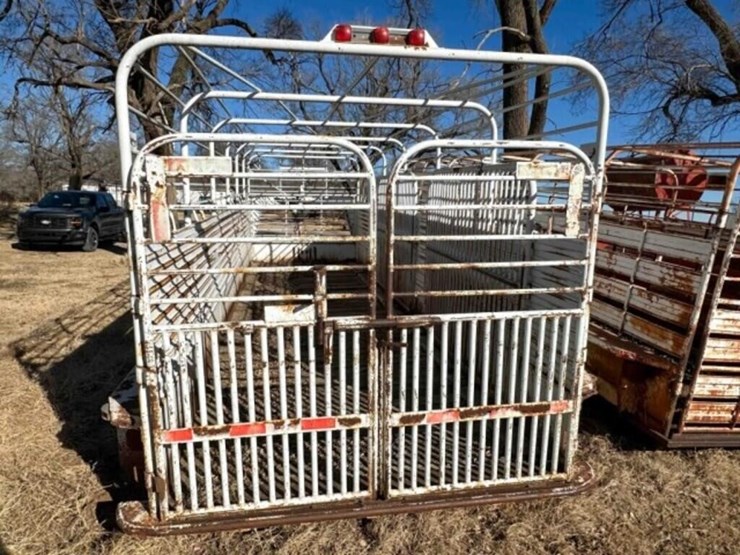 1999-gooseneck-livestock-trailer-image-5