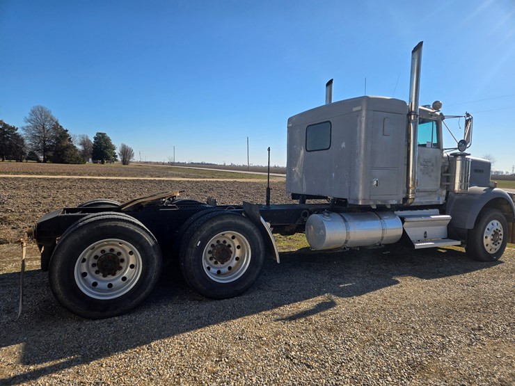 1986-kenworth-w900b-image-20