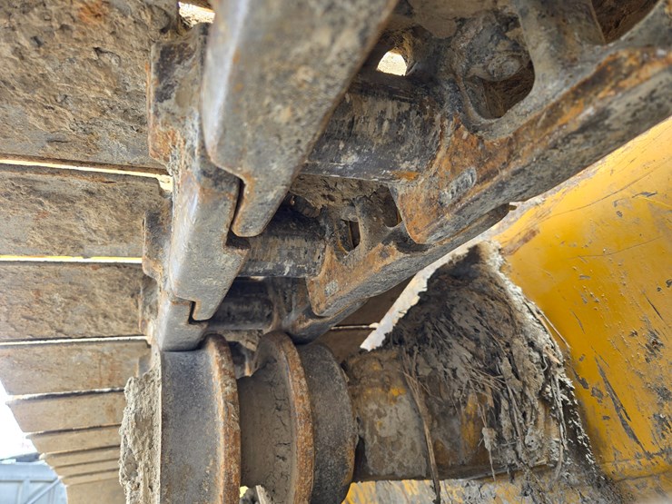 2004-deere-655c-image-89