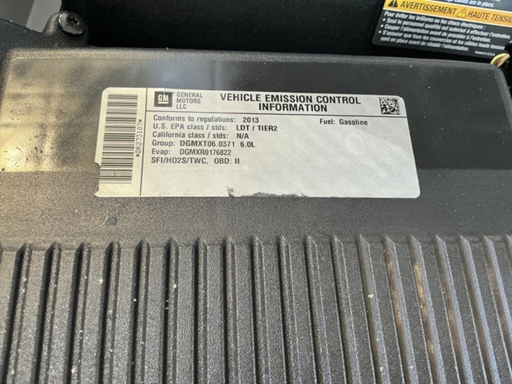 2013-chevrolet-tahoe-image-13