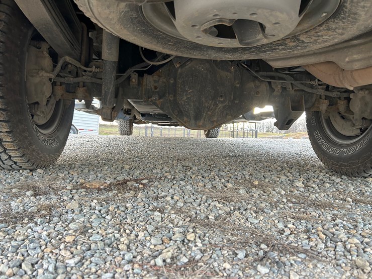 2021-chevrolet-silverado-3500-image-49