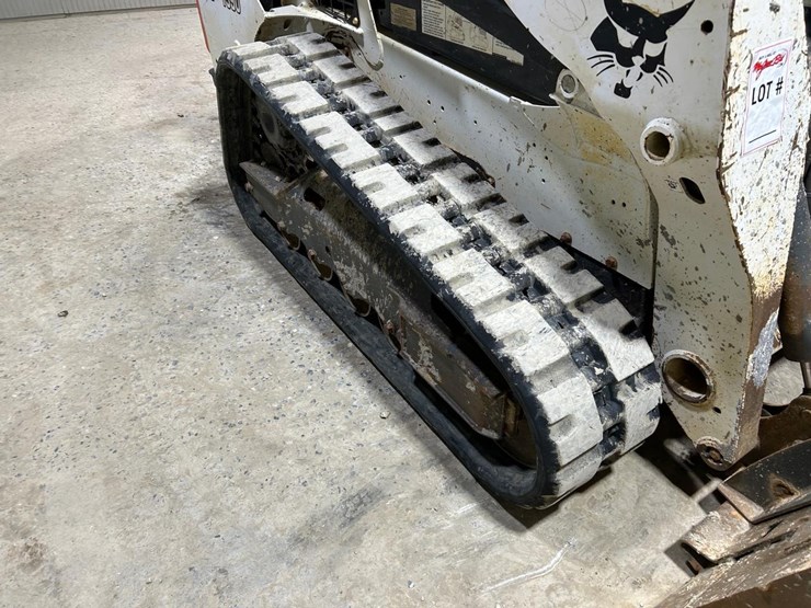 2017-bobcat-t590-image-13